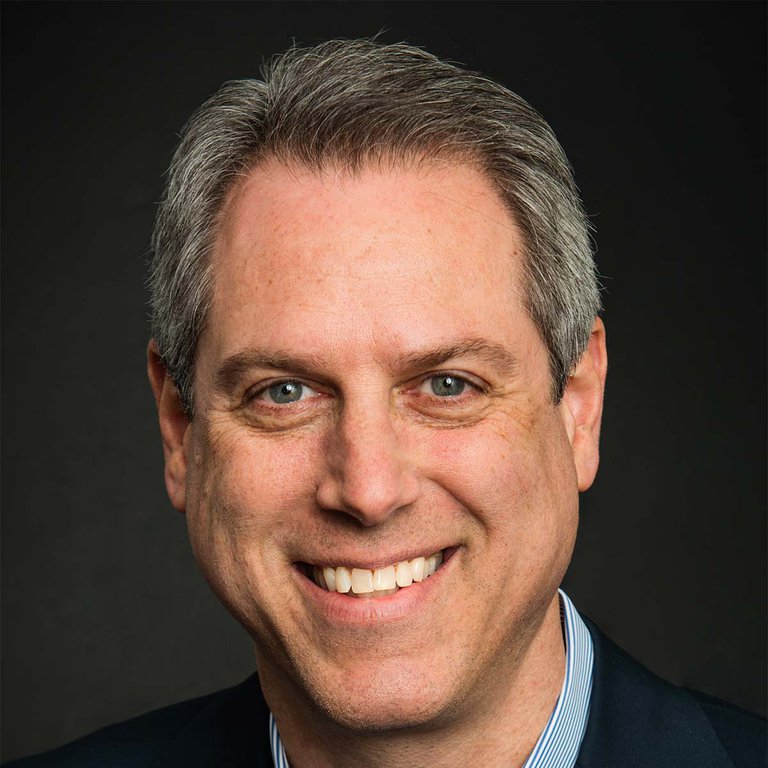 Portrait of Jon Trauben